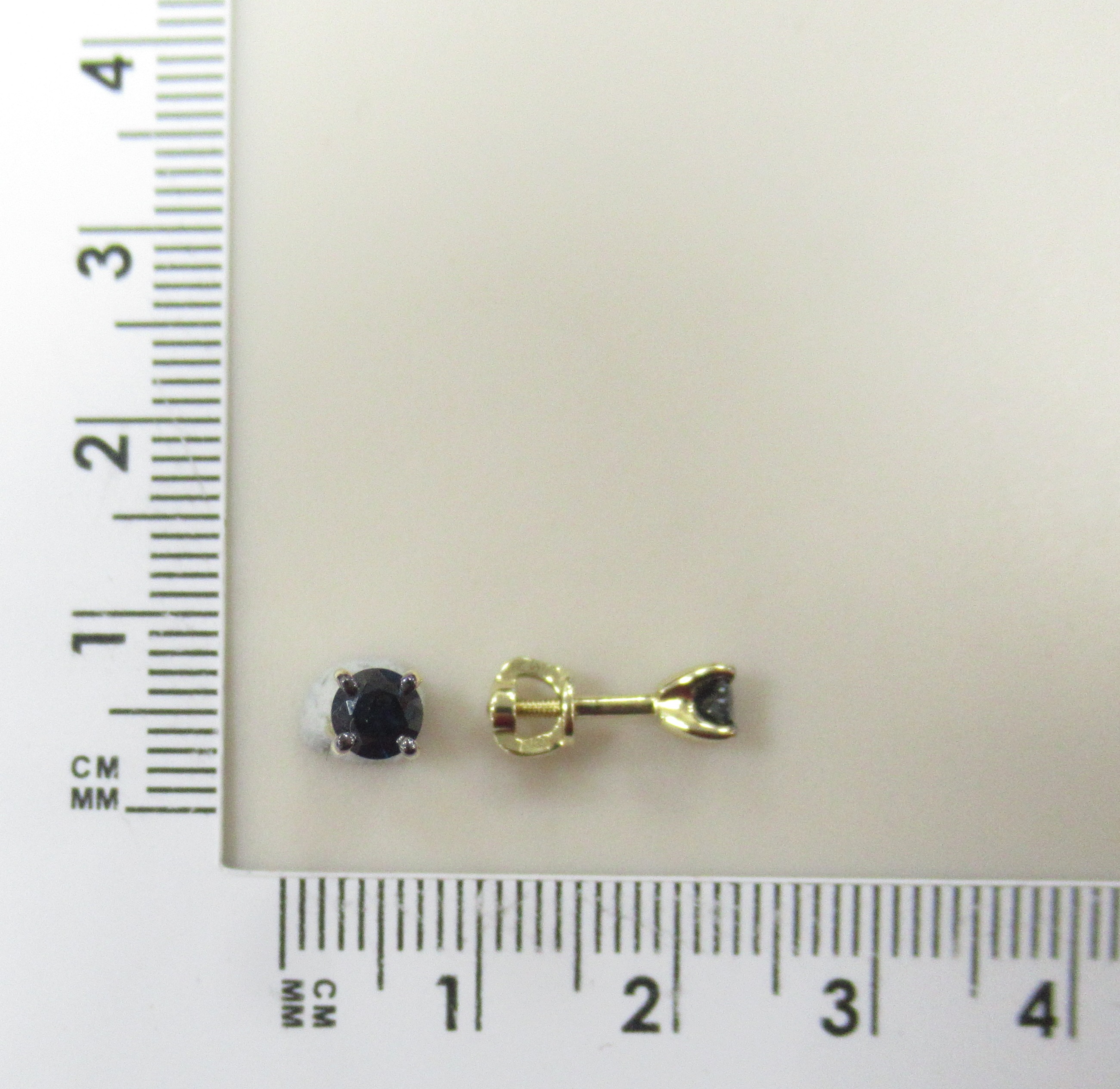 10511-000090 Серьги (Au 585)